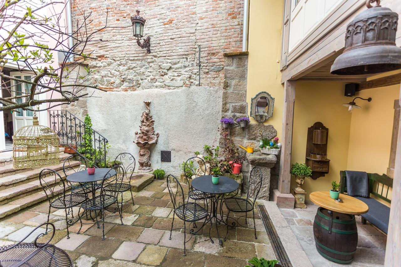 Dom Berg Lägenhet Banská Štiavnica Exteriör bild